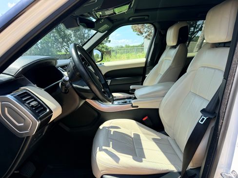 Used 2020 Land Rover Range Rover Sport HSE AWD/4WD image 17