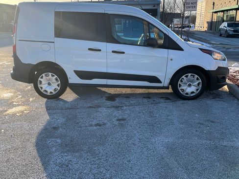 Used 2014 Ford Transit Connect XL image 2