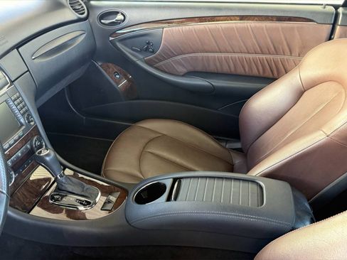 Used 2009 Mercedes-Benz CLK 350 Cabriolet image 15