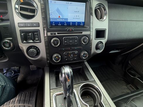 Used 2017 Ford Expedition EL Limited image 23