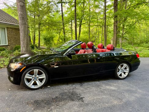 Used 2007 BMW 335i Convertible RWD image 1