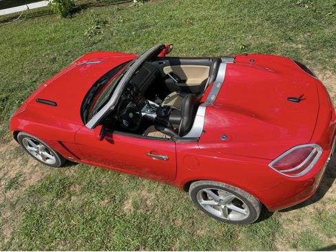 Used 2008 Saturn Sky w/ Premium Trim Package image 5