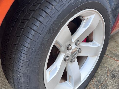 Used 2011 Dodge Challenger Coupe 2D image 9