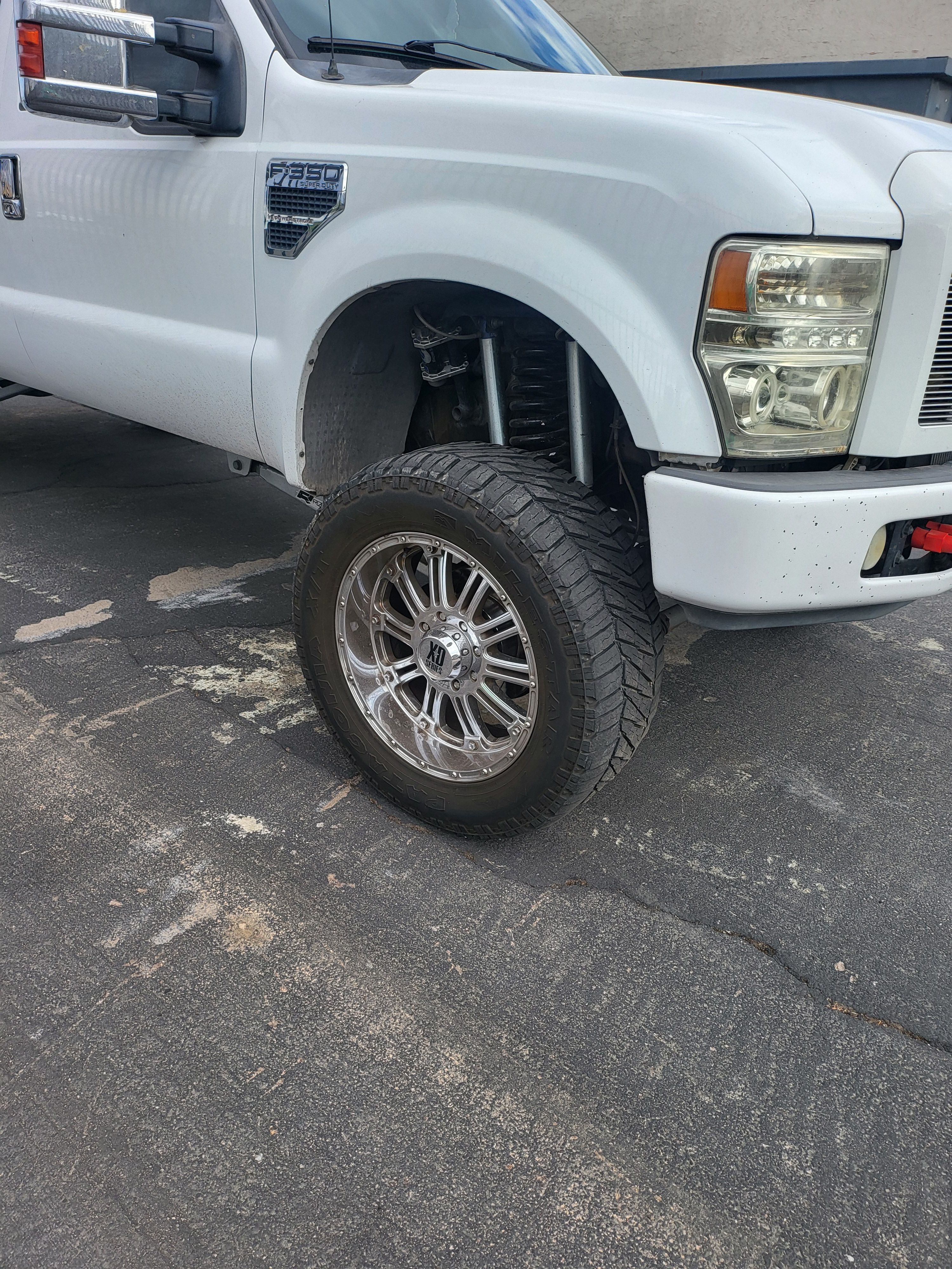 Used 2008 Ford F350 XLT AWD/4WD image 2