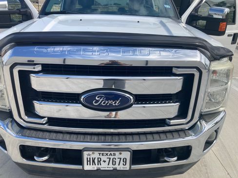 Used 2016 Ford F250 XLT w/ XLT Premium Package AWD/4WD image 9