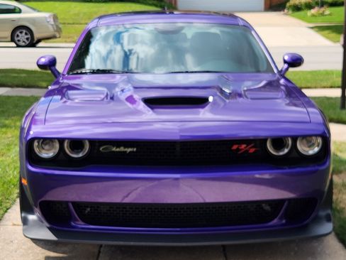 Used 2023 Dodge Challenger R/T Scat Pack image 9