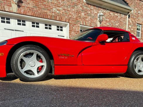 Used 1997 Dodge Viper RT/10 image 20