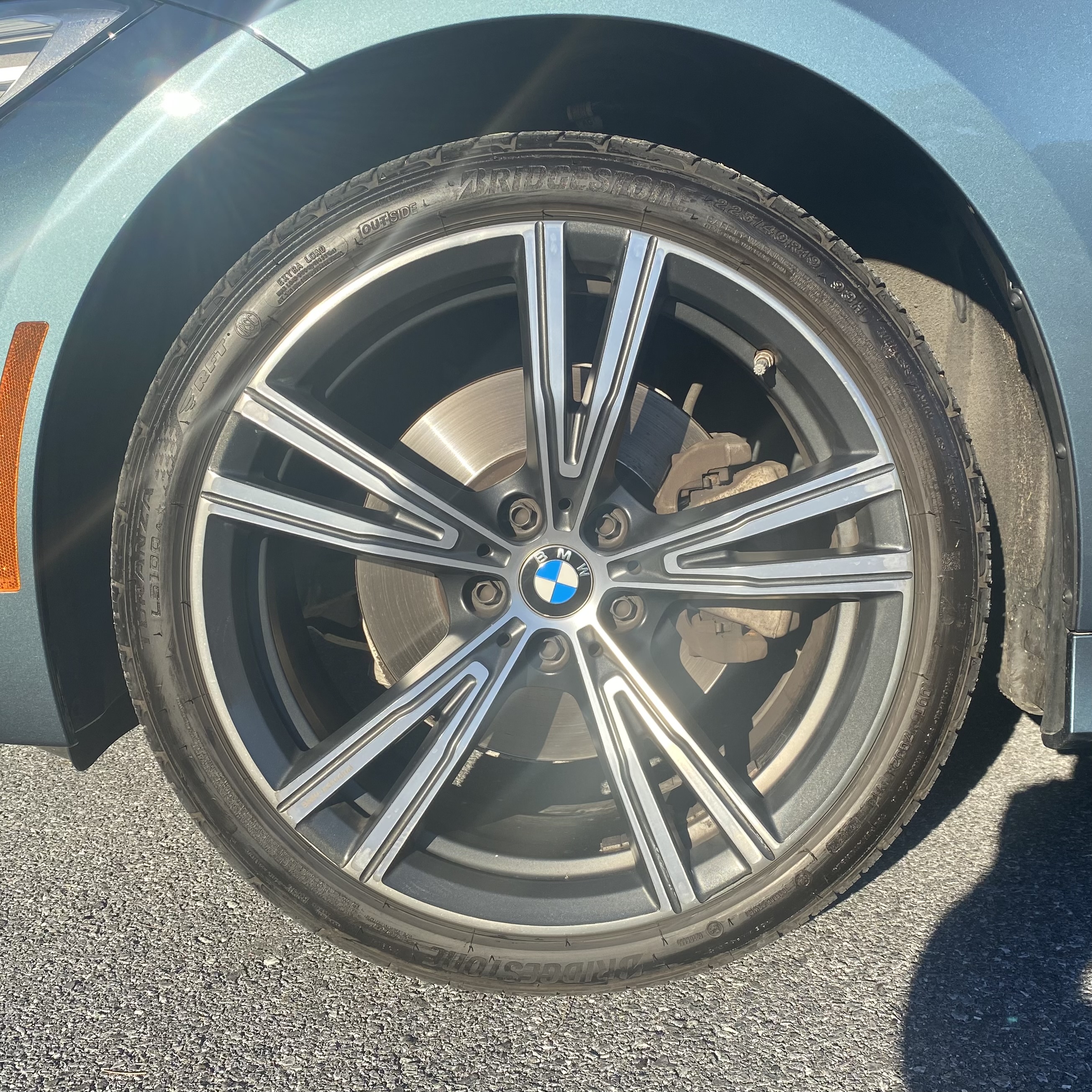 Used 2021 BMW 330i xDrive Sedan w/ Premium Package AWD/4WD image 8
