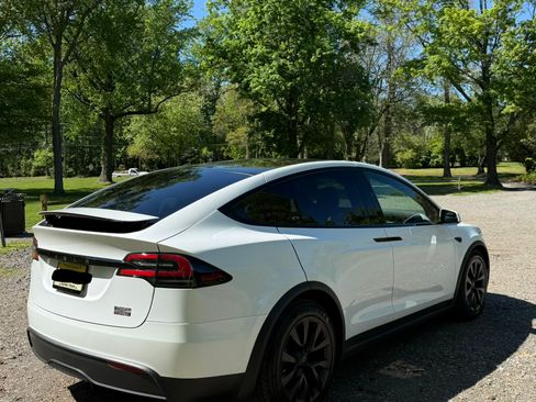 Used 2024 Tesla Model X Plaid AWD/4WD image 9