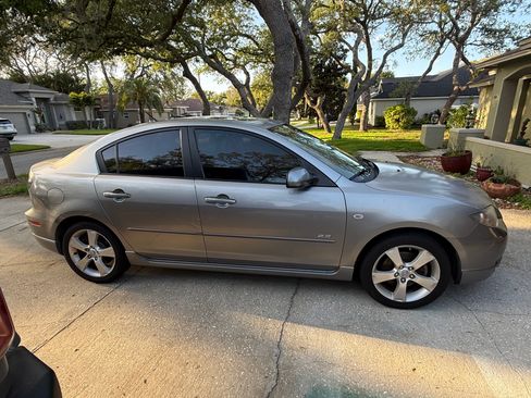 Used 2006 MAZDA MAZDA3 s Grand Touring image 4
