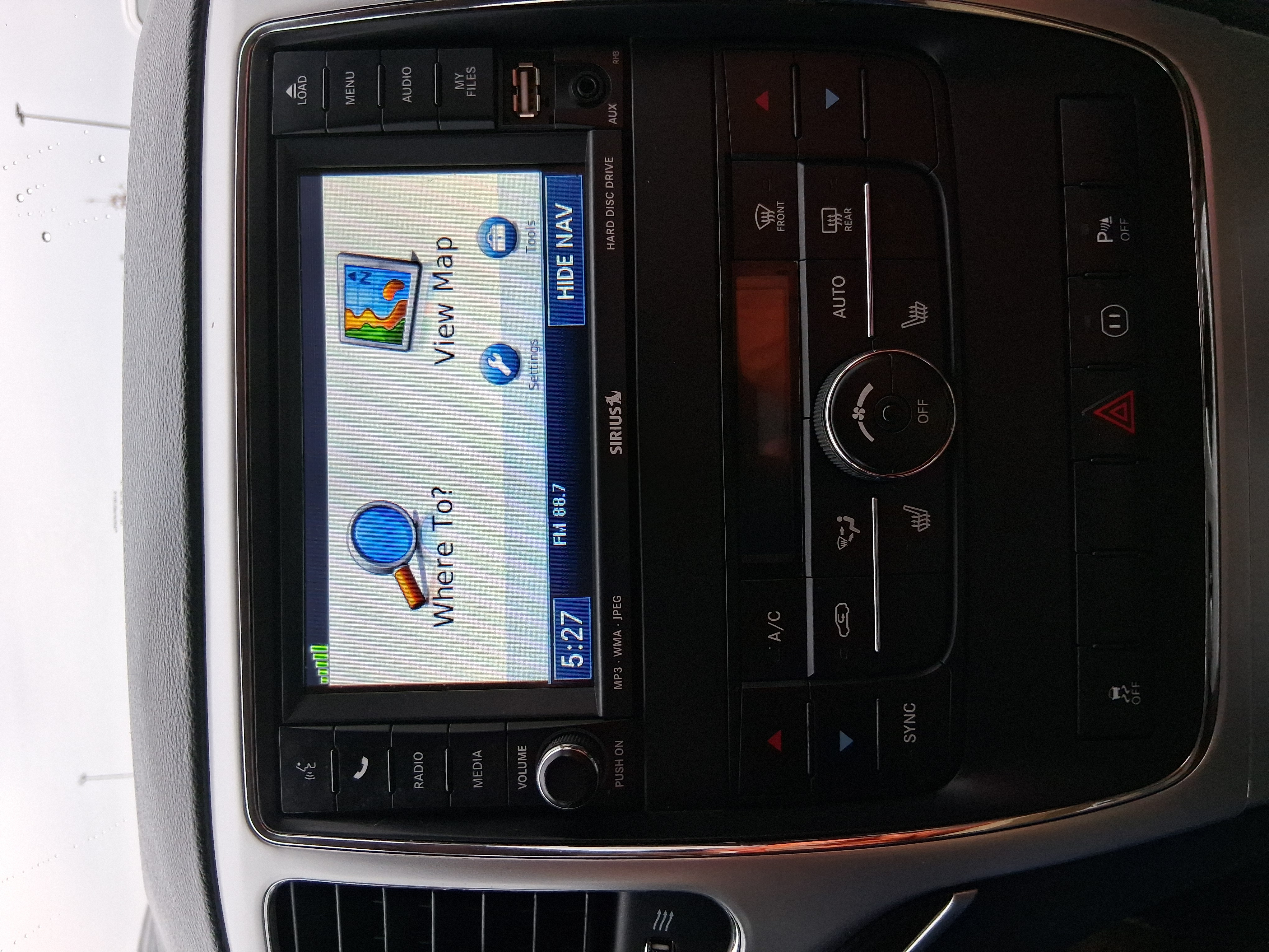 Used 2011 Jeep Grand Cherokee 70th Anniversary AWD/4WD image 5
