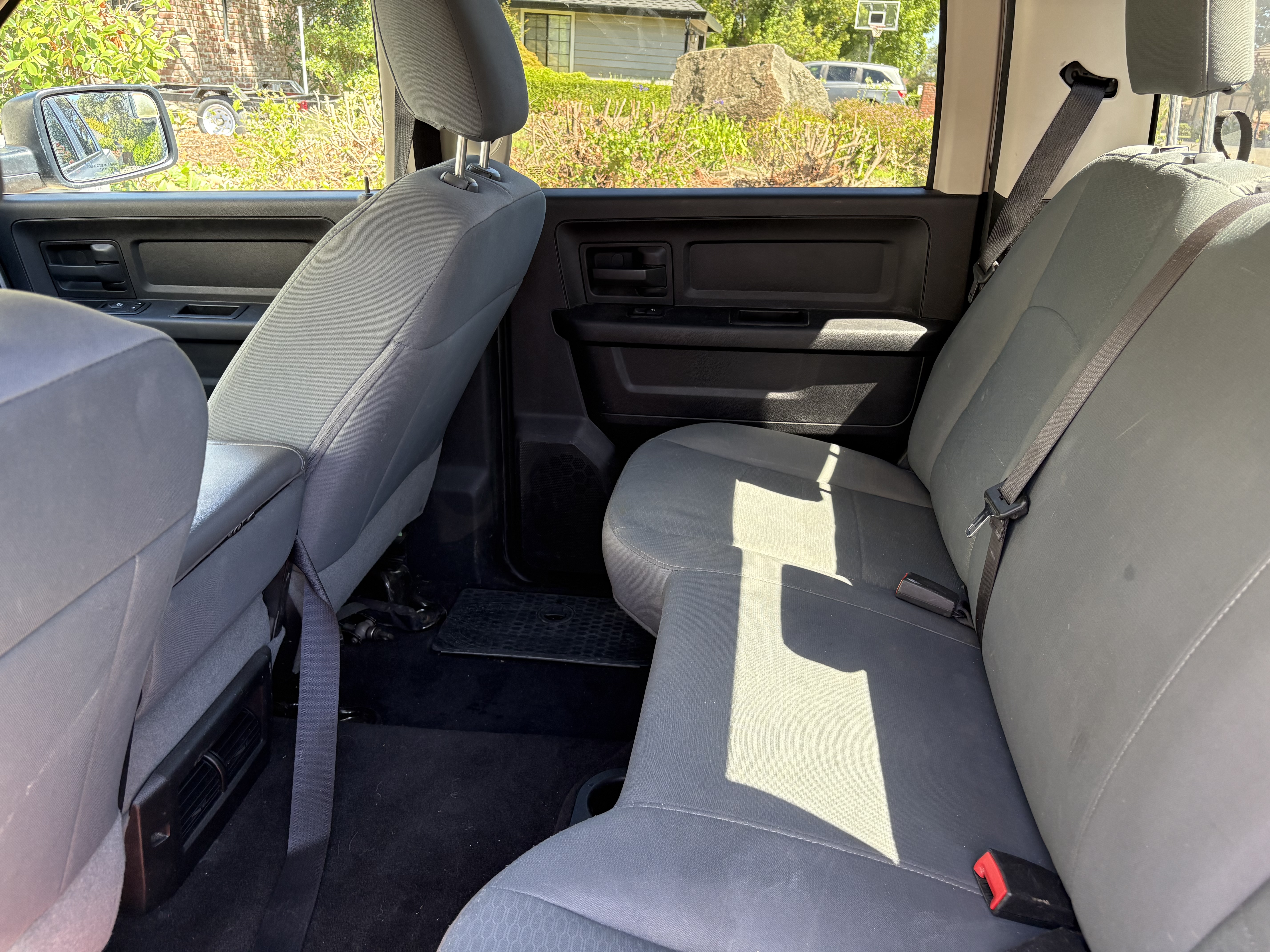 Used 2017 RAM 1500 Express AWD/4WD image 12