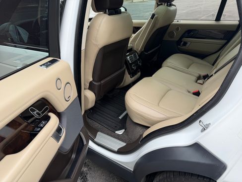 Used 2021 Land Rover Range Rover P525 Westminster Edition image 16