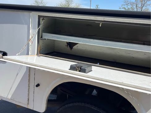 Used 2015 Ford F250 XL w/ Power Equipment Group AWD/4WD image 20