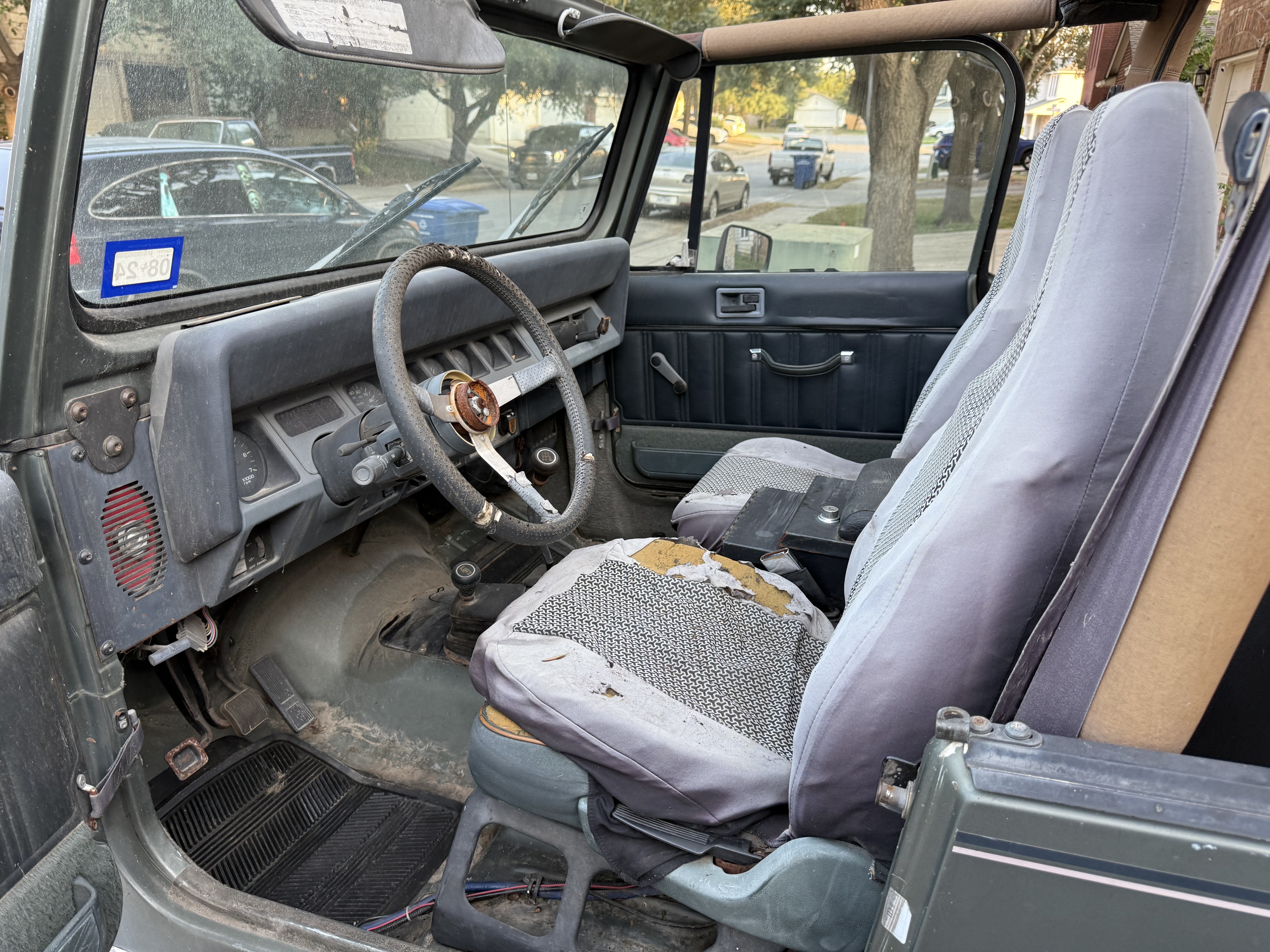 Used 1992 Jeep Wrangler Sahara AWD/4WD image 15