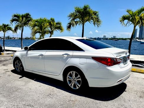 Used 2013 Hyundai Sonata Limited FWD image 4