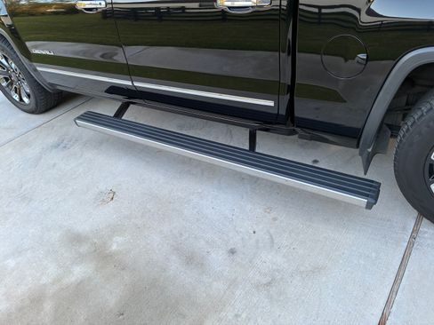 Used 2018 GMC Sierra 1500 Denali w/ Denali Ultimate Package image 17