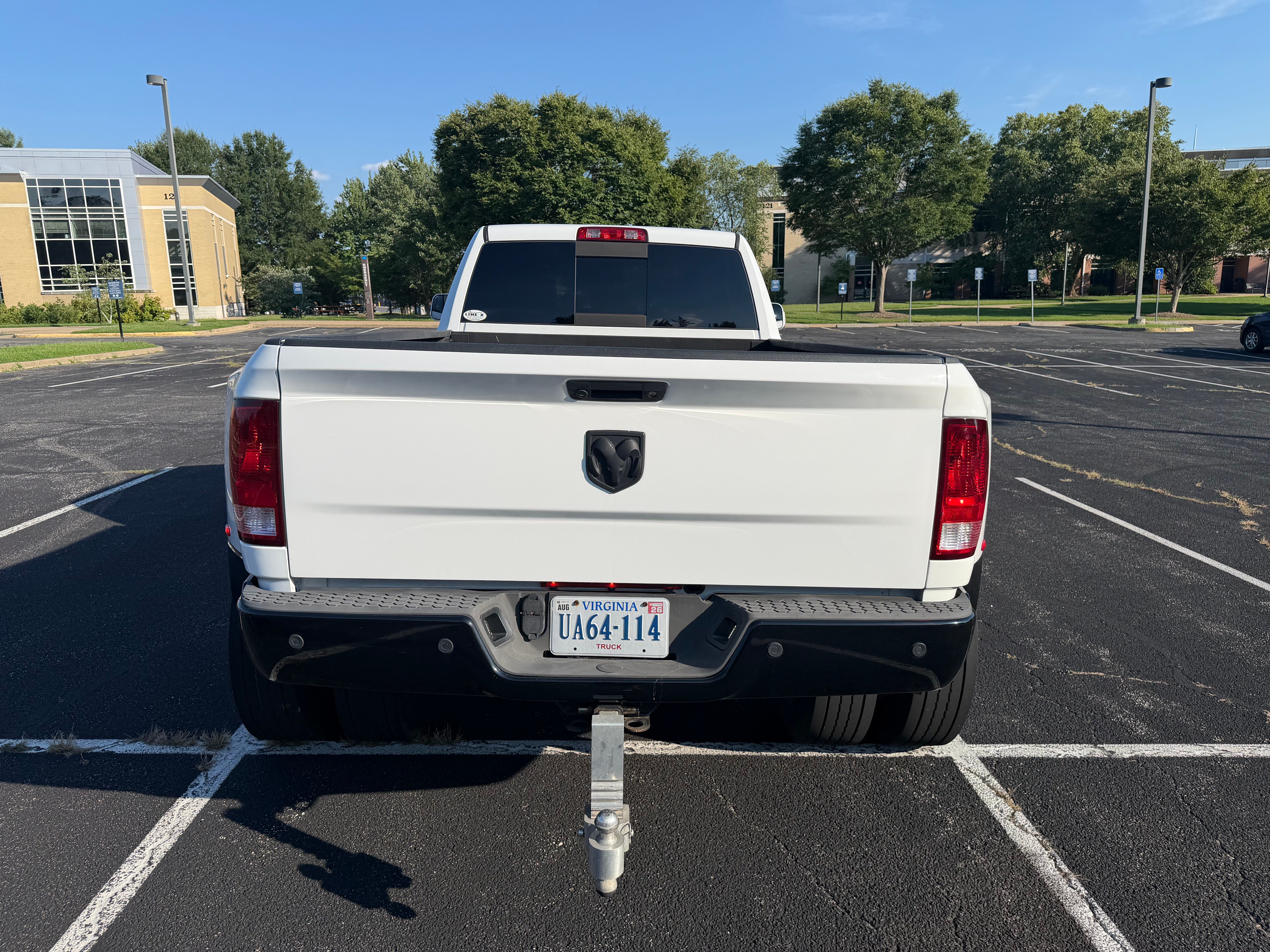 Used 2011 RAM 3500 Laramie w/ HD Snow Plow Prep Group AWD/4WD image 4