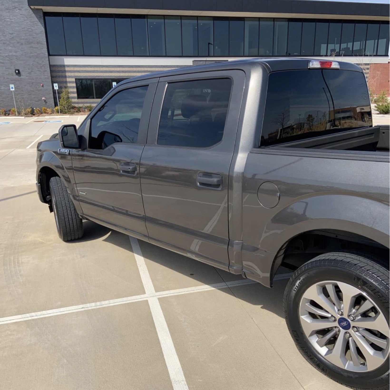 Used 2017 Ford F150 XL w/ Equipment Group 101A Mid RWD image 6
