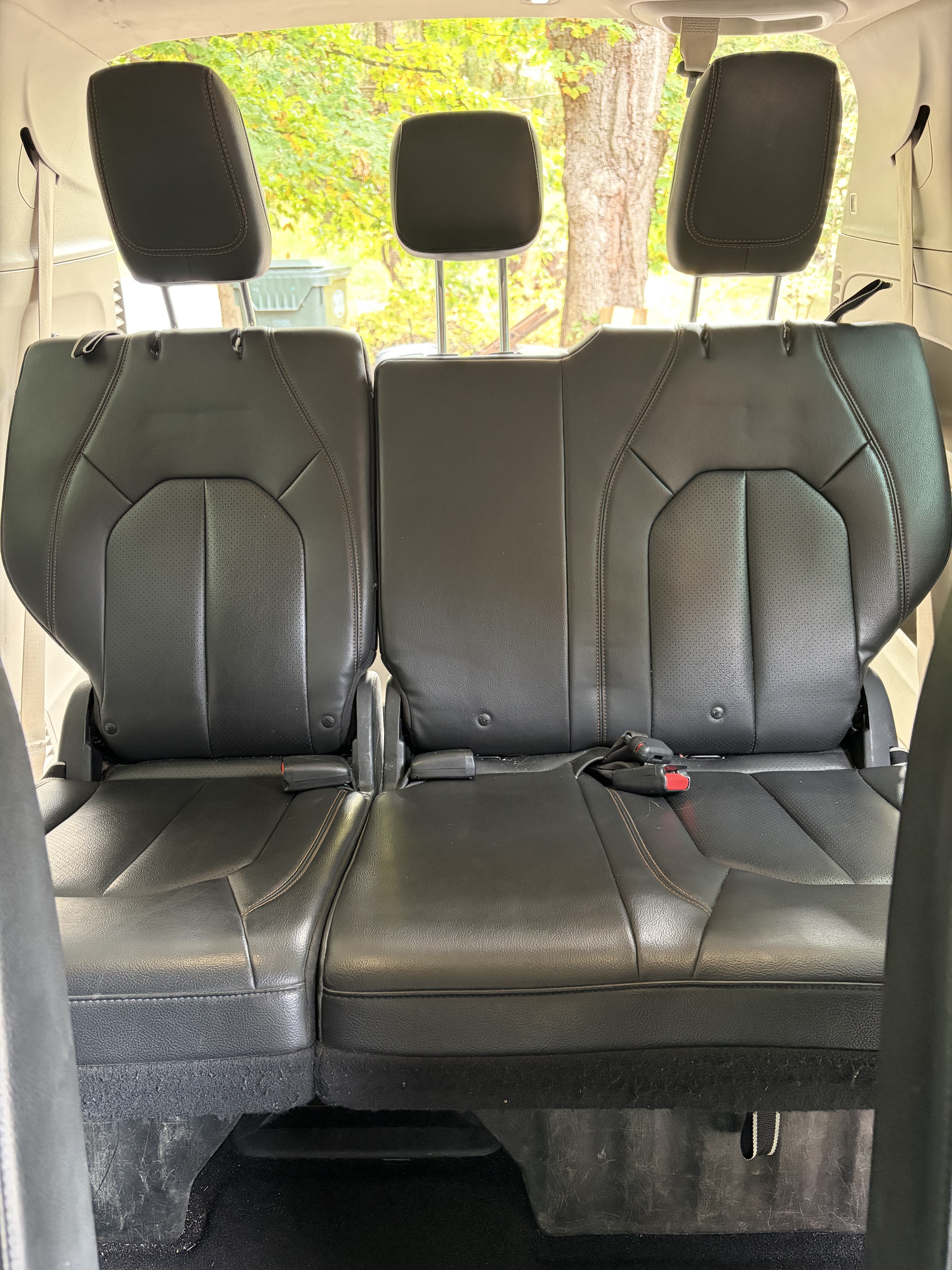 Used 2017 Chrysler Pacifica Touring-L Plus FWD image 28