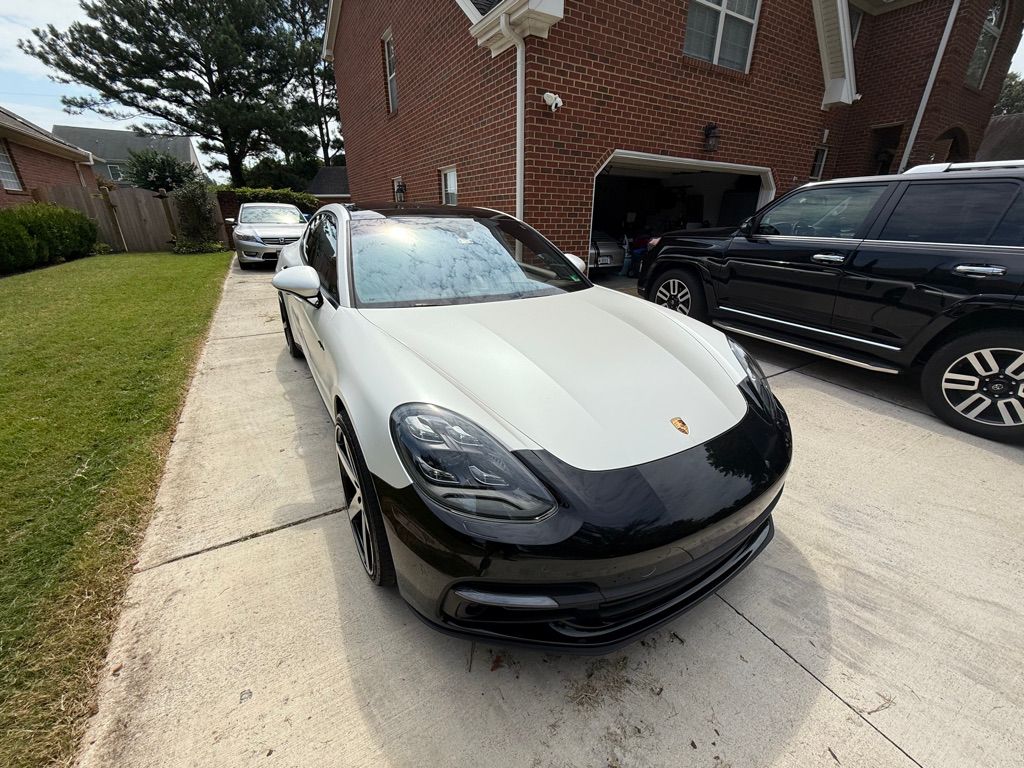 Used 2018 Porsche Panamera 4 w/ Premium Package Plus AWD/4WD image 5
