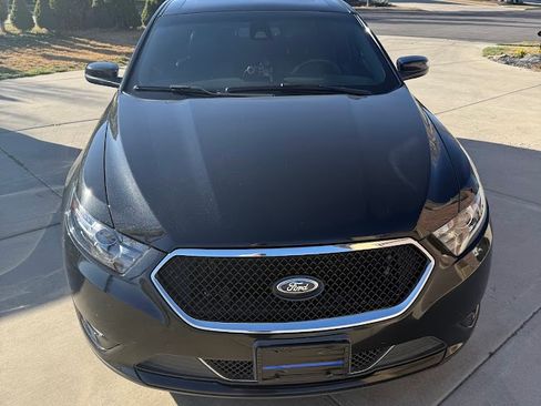 Used 2015 Ford Taurus SHO w/ Equipment Group 401A image 5