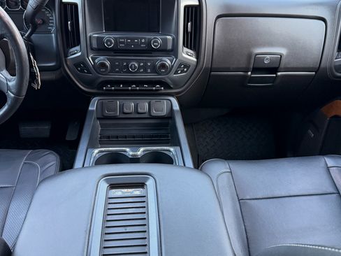 Used 2018 Chevrolet Silverado 1500 LTZ w/ Texas Edition RWD image 14
