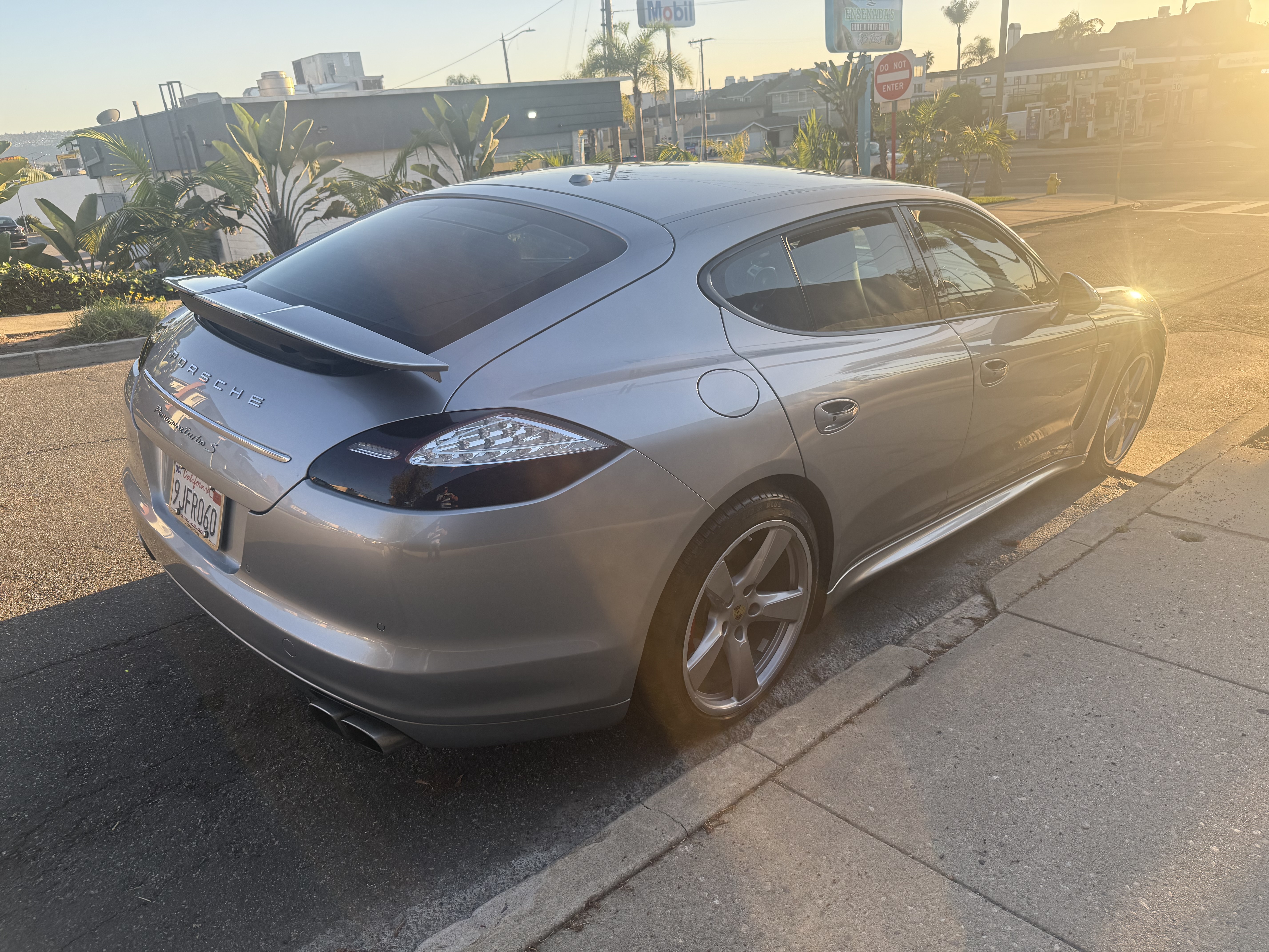 Used 2012 Porsche Panamera Turbo S AWD/4WD image 5