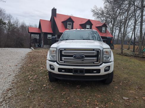 Used 2016 Ford F450 Platinum image 2