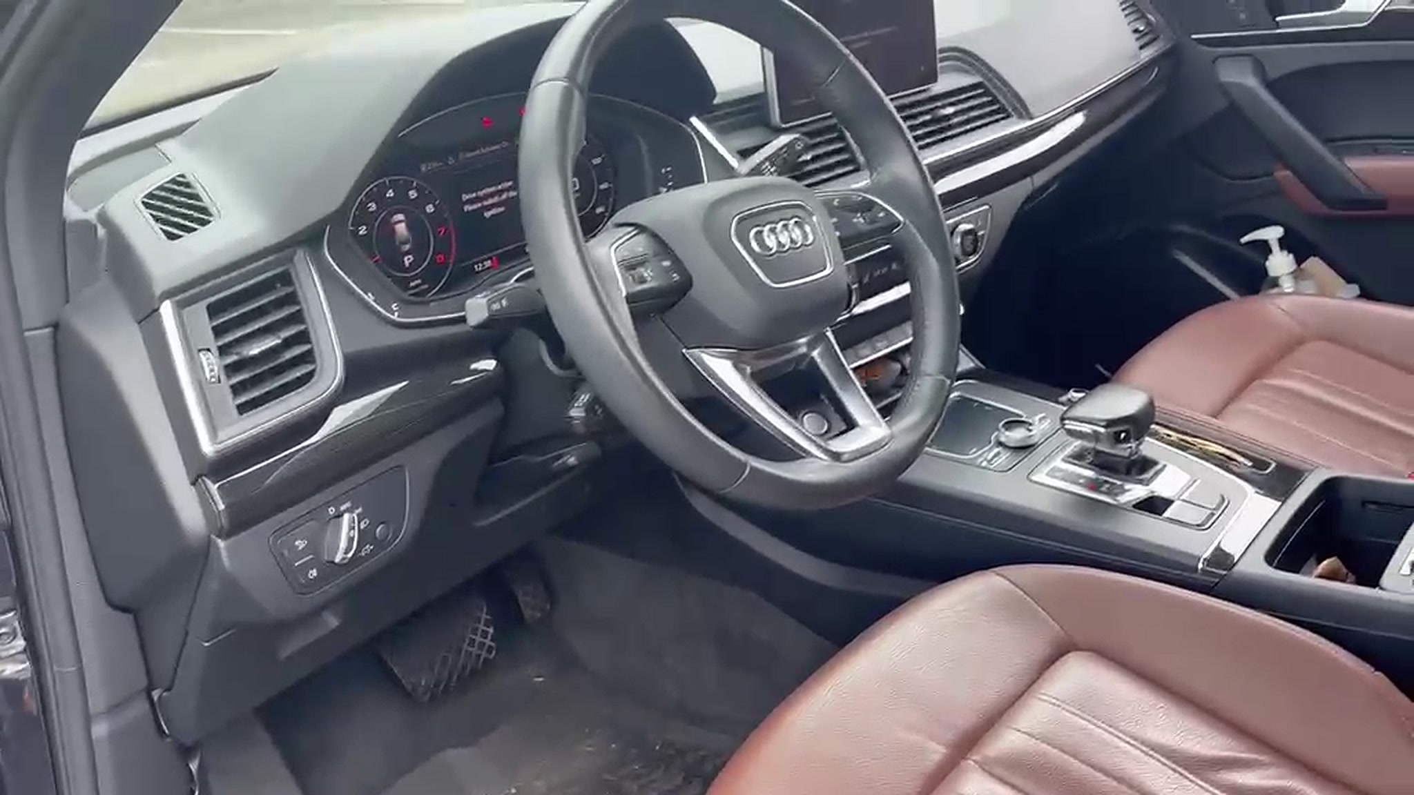 Used 2018 Audi Q5 2.0T Premium Plus w/ Premium Plus Package AWD/4WD image 13