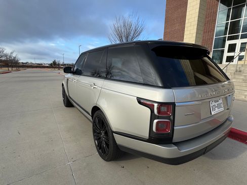 Used 2018 Land Rover Range Rover Long Wheelbase Supercharged image 10