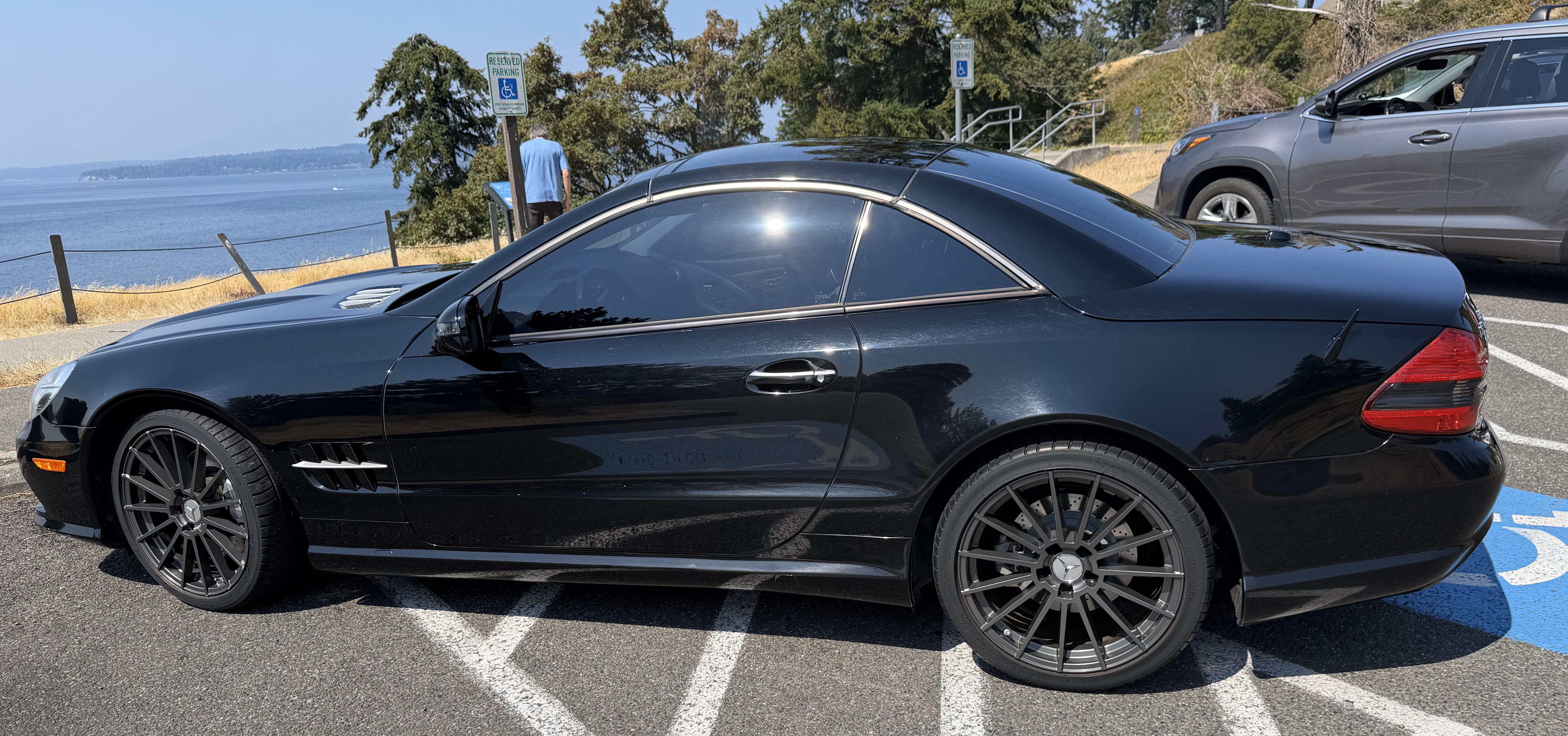 Used 2009 Mercedes-Benz SL 550 image 2