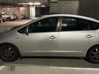 Used 2007 Toyota Prius Touring w/ Pkg 5 FWD video 1