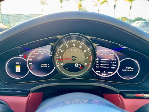 Used 2022 Porsche Cayenne GTS image 13