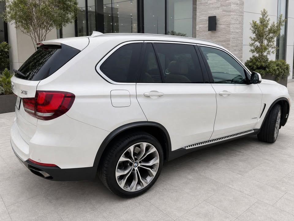 Used 2018 BMW X5 xDrive50i AWD/4WD image 10