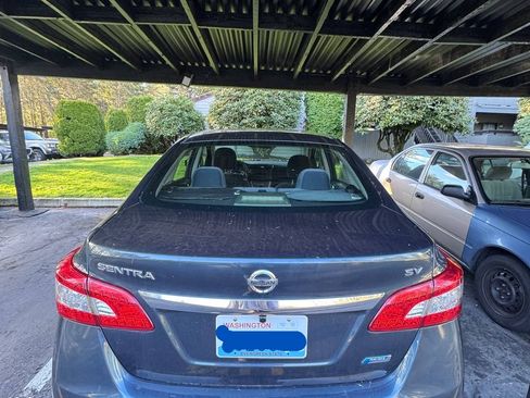 Used 2013 Nissan Sentra SV image 2
