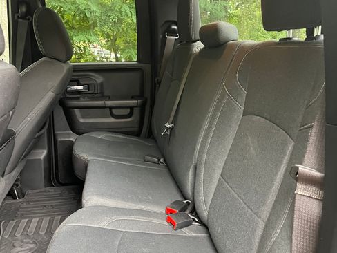 Used 2021 RAM 1500 Warlock w/ Electronics Group AWD/4WD image 9
