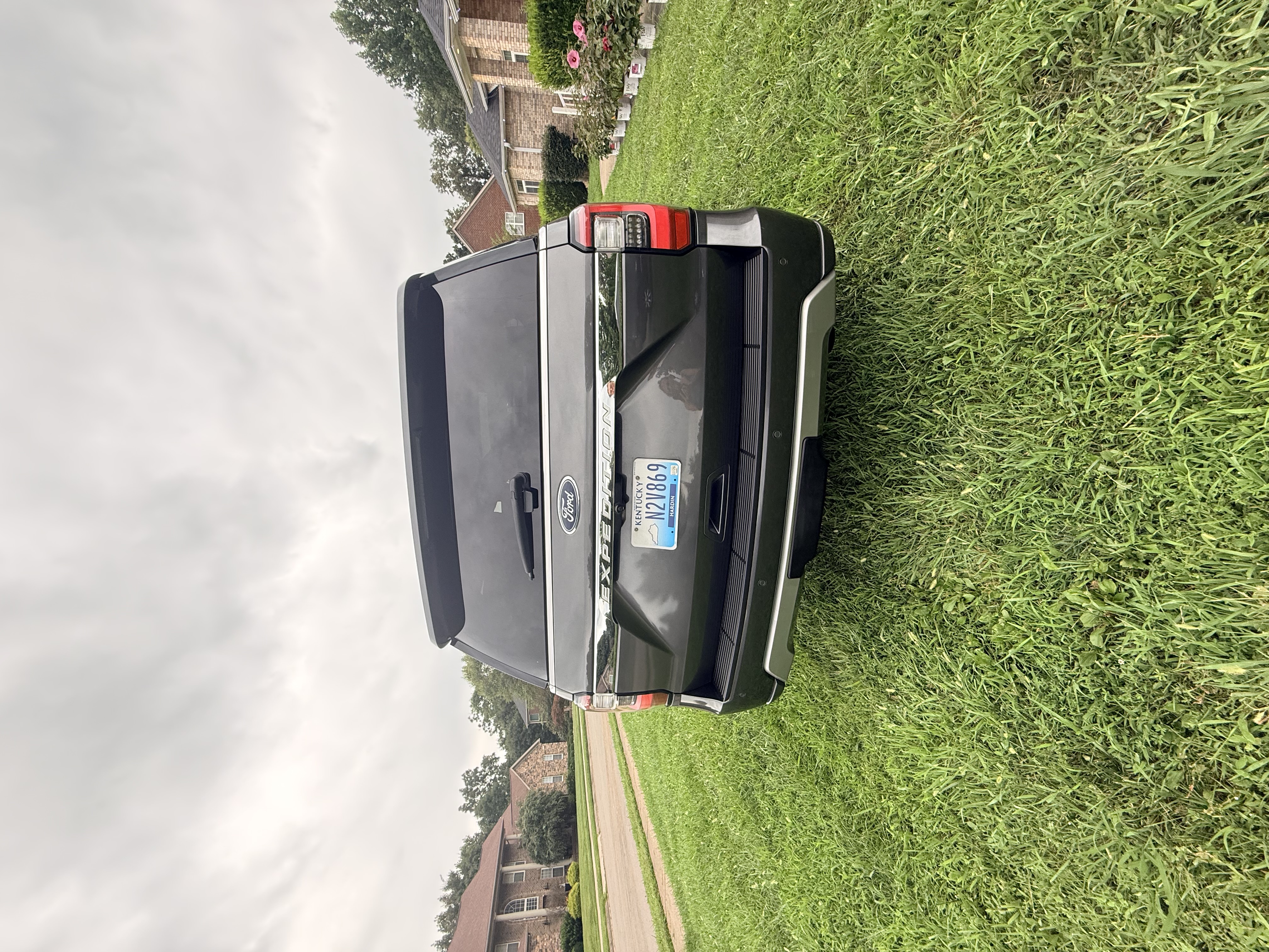 Used 2020 Ford Expedition Limited w/ Equipment Group 302A RWD image 5