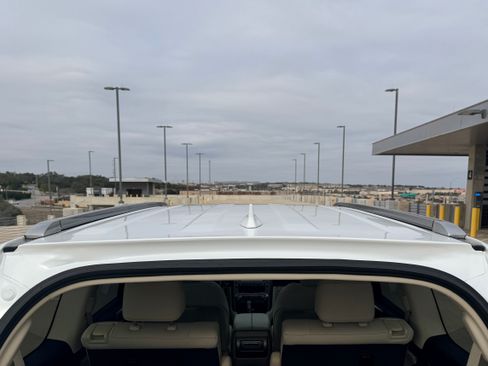 Used 2021 Lexus GX 460 Premium image 16