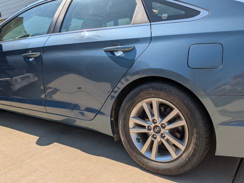 Used 2016 Hyundai Sonata SE image 12