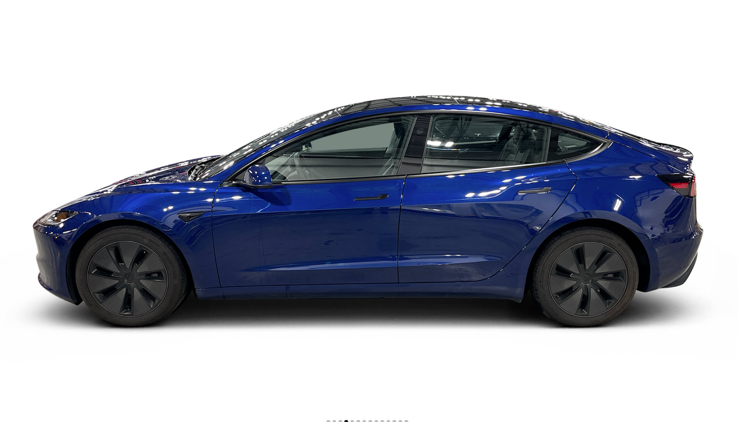 Used 2025 Tesla Model 3 Long Range AWD/4WD image 4