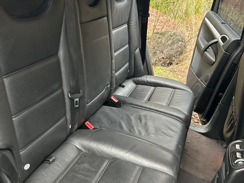 Used 2009 Porsche Cayenne image 9