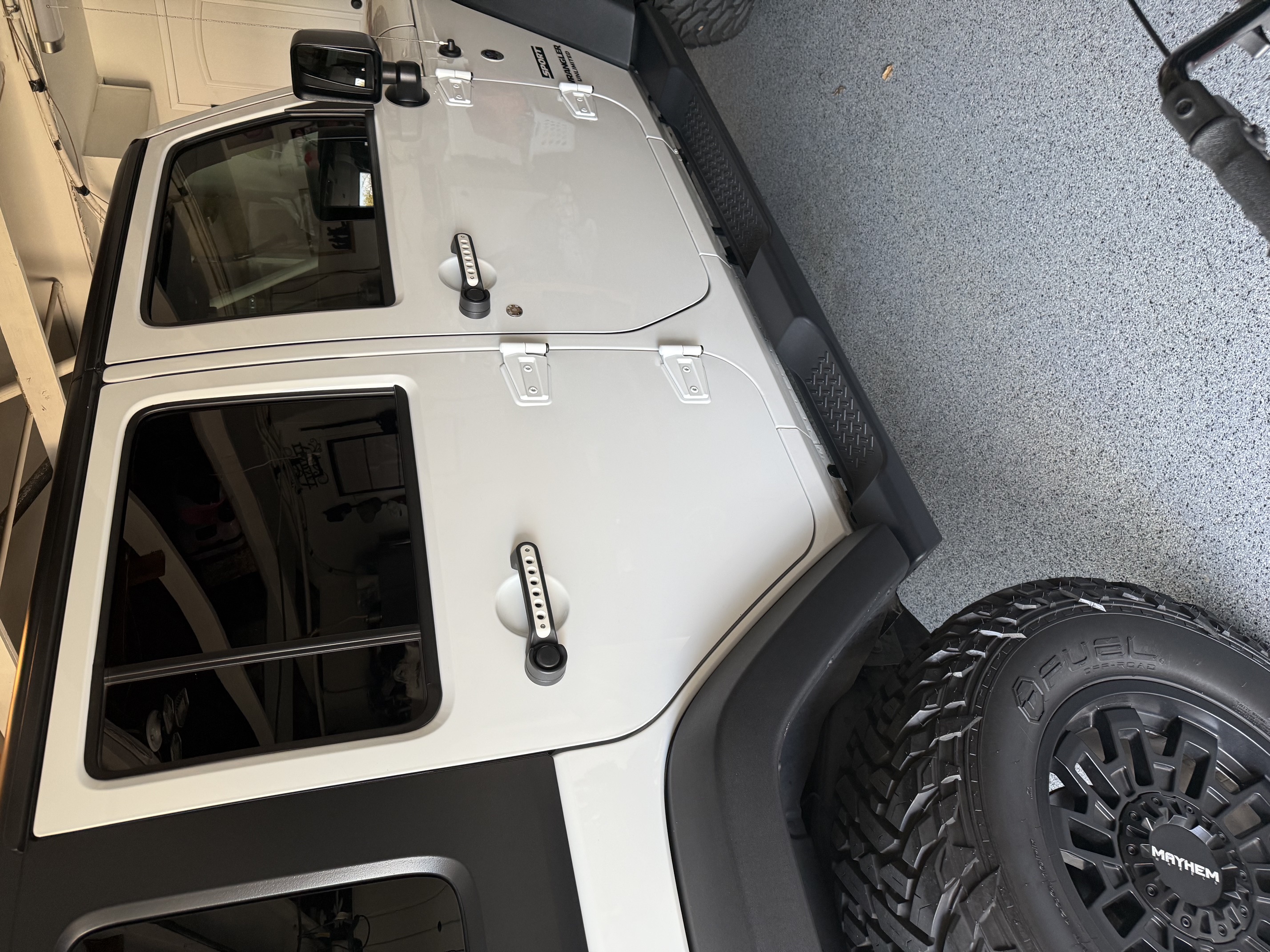 Used 2017 Jeep Wrangler Unlimited Sport w/ Quick Order Package 24S AWD/4WD image 19