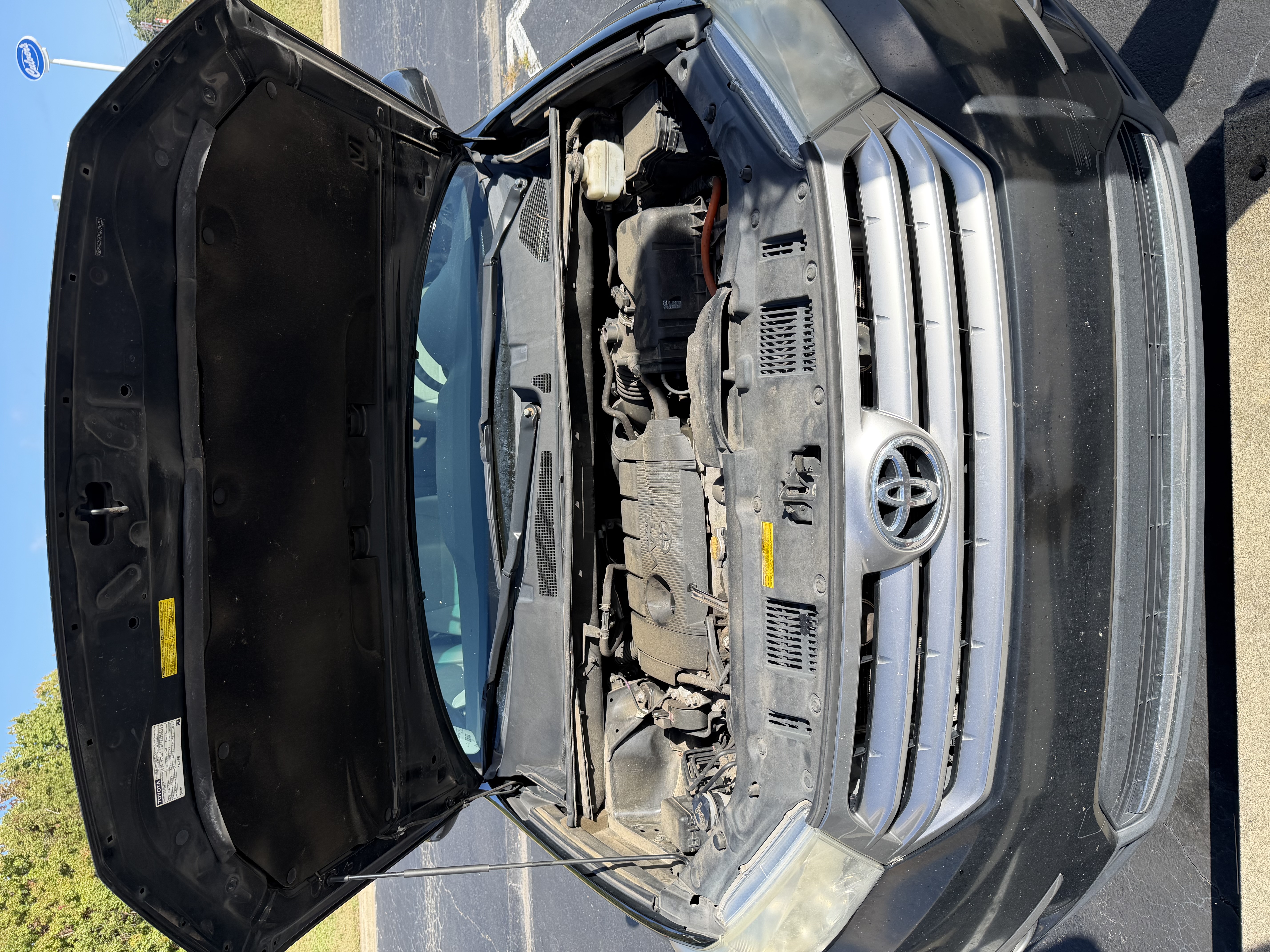 Used 2013 Toyota Highlander Plus FWD image 6