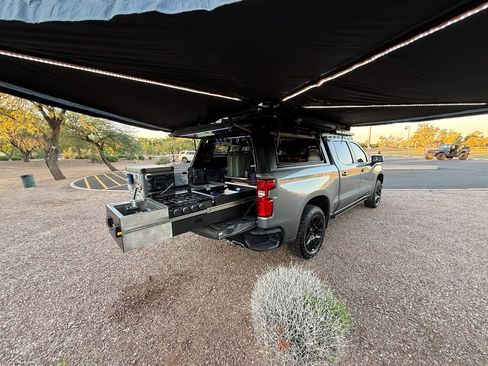 Used 2021 Chevrolet Silverado 1500 LT Trail Boss image 4