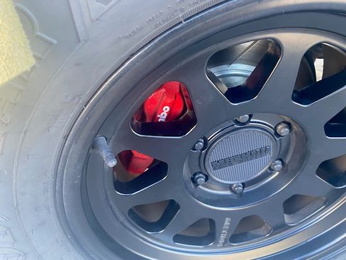 Used 2000 Toyota 4Runner SR5 image 6