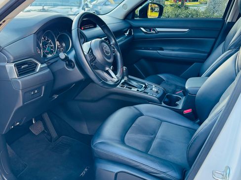 Used 2019 MAZDA CX-5 Touring image 13