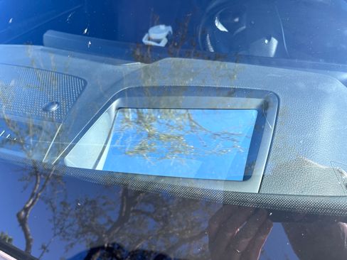 Used 2023 Kia Telluride SX Prestige image 11