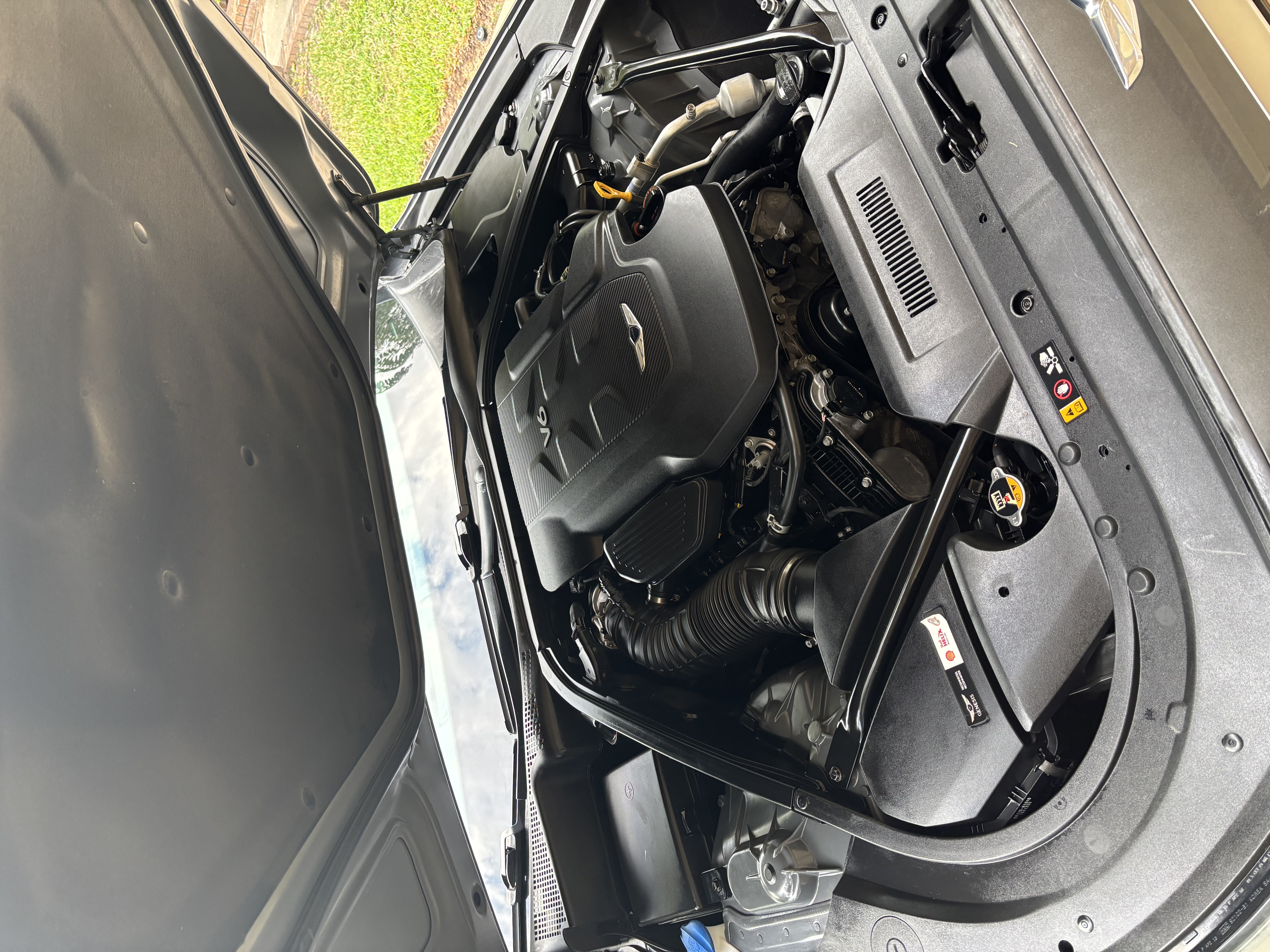 Used 2019 Genesis G80 3.8 RWD image 10