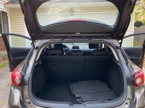 Used 2014 MAZDA MAZDA3 i Touring image 17